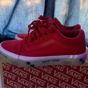 4.5 Old Skool Red Vans